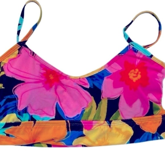 SUNDAZED Gianna Floral-Print Mid-Line Bikini Top, swimsuit top - Picture 7 of 7